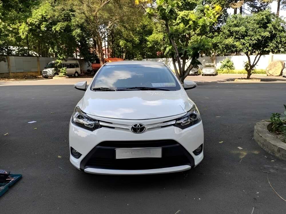 Dịch vụ độ đèn pha Toyota Vios 2019 mẫu BMW 