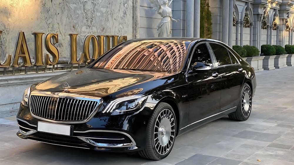 Độ body kit Maybach