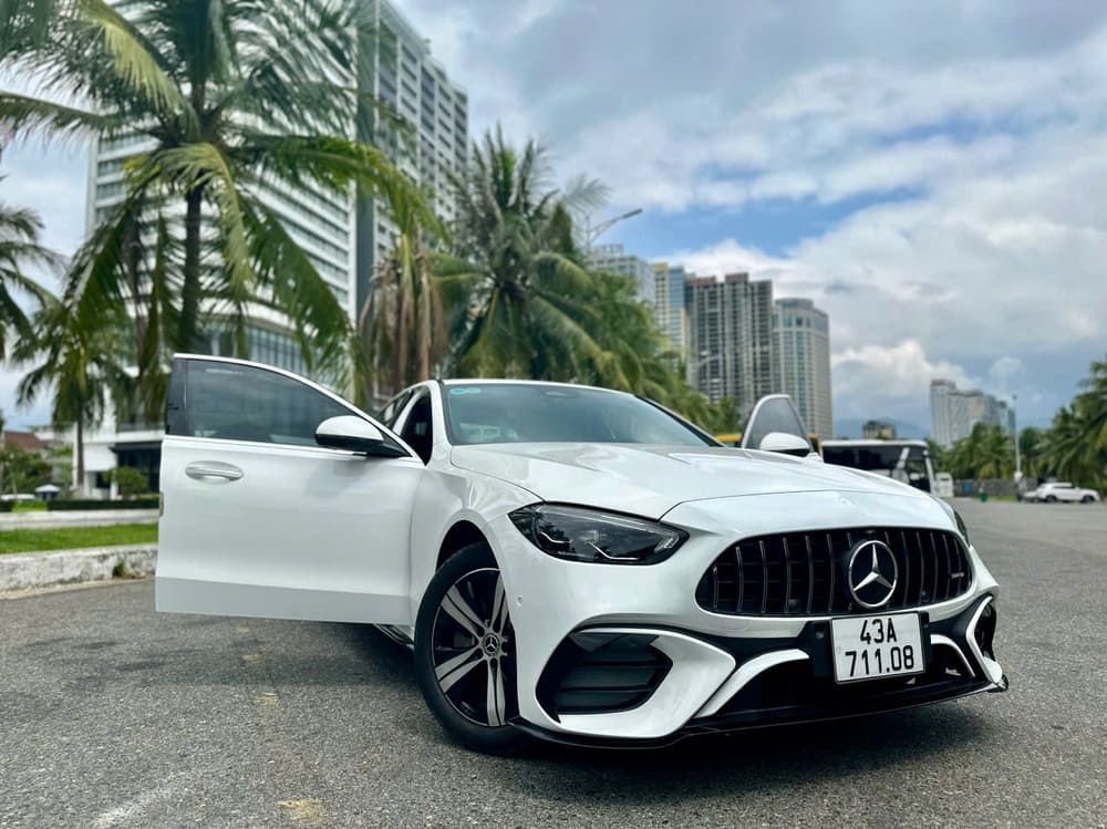 Độ body kit ô tô