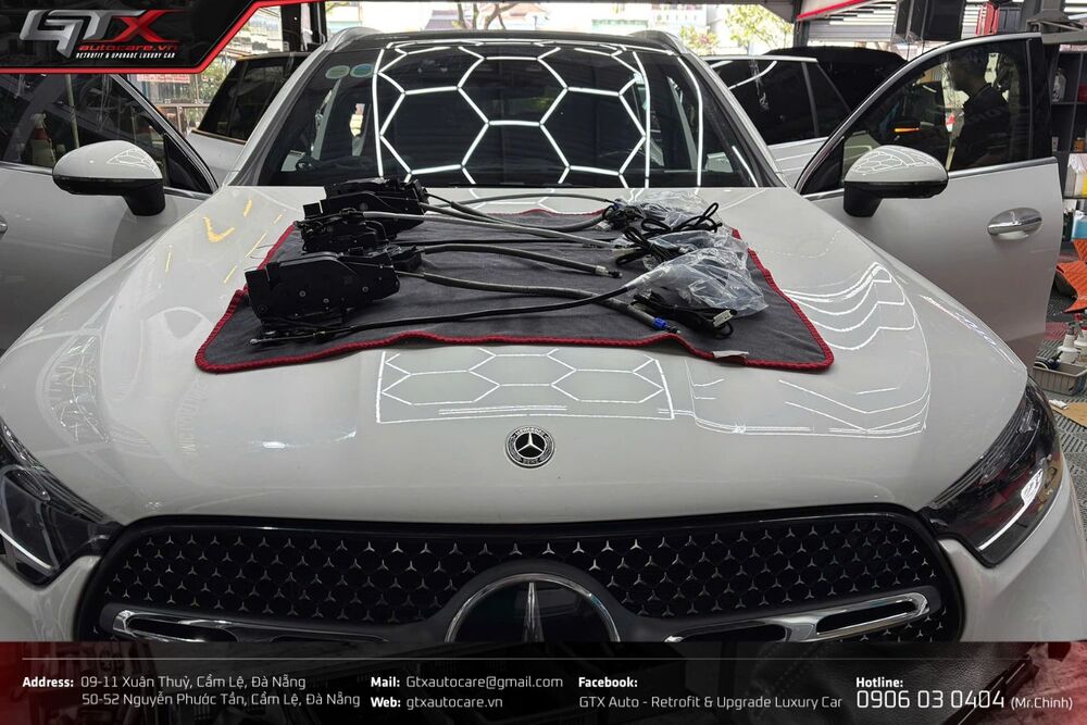 Độ cửa hít cho xe Mercedes tại GTX Auto Care