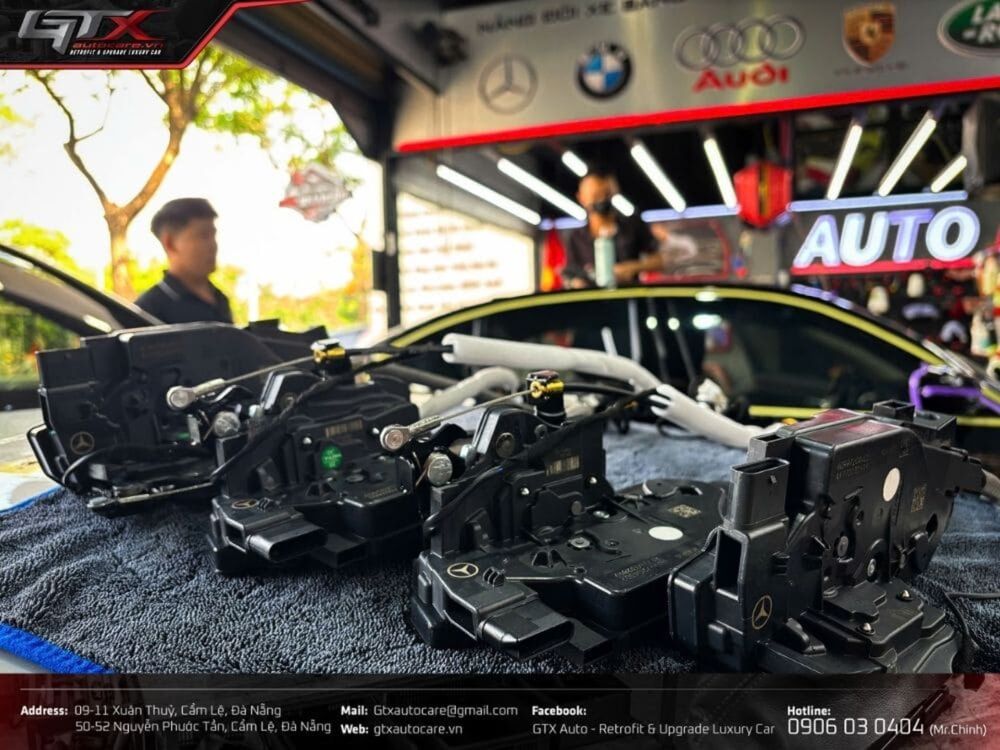 Độ cửa hít cho xe Toyota Camry