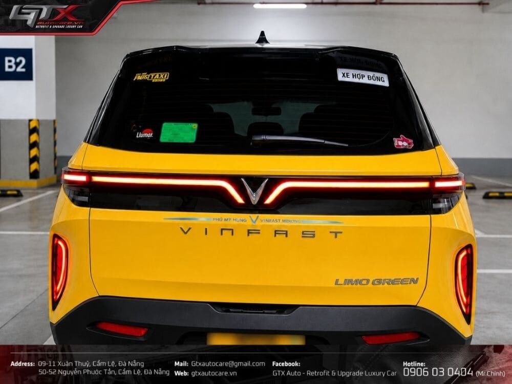 Độ đèn hậu cho xe Limo Green tại GTX Auto Care