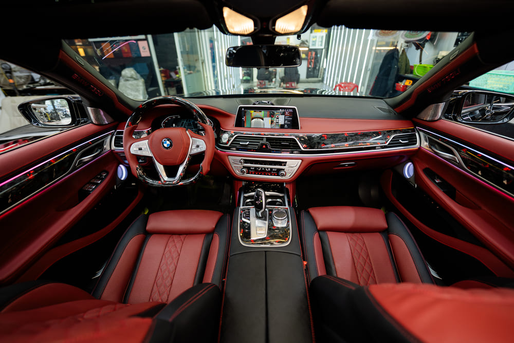 Độ form ghế hco xe BMW 730