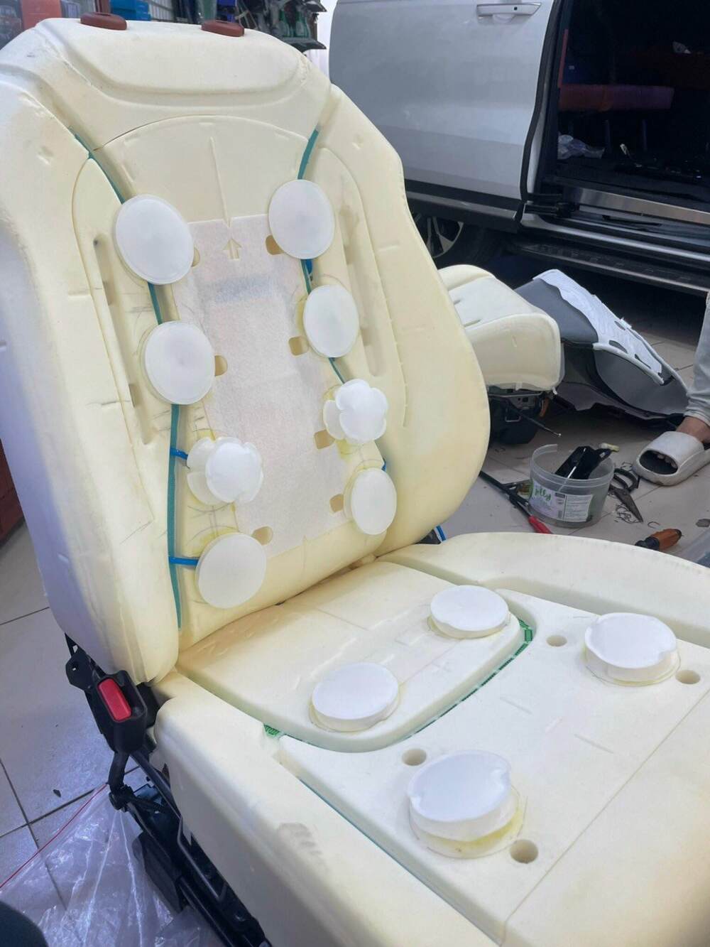 Độ ghế massage ô tô