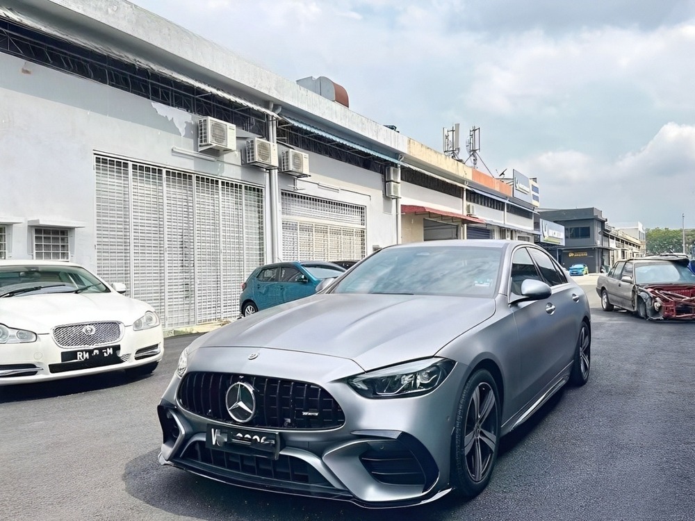 Độ Mercedes C Class C63 Body Kit đẳng cấp và sang trọng