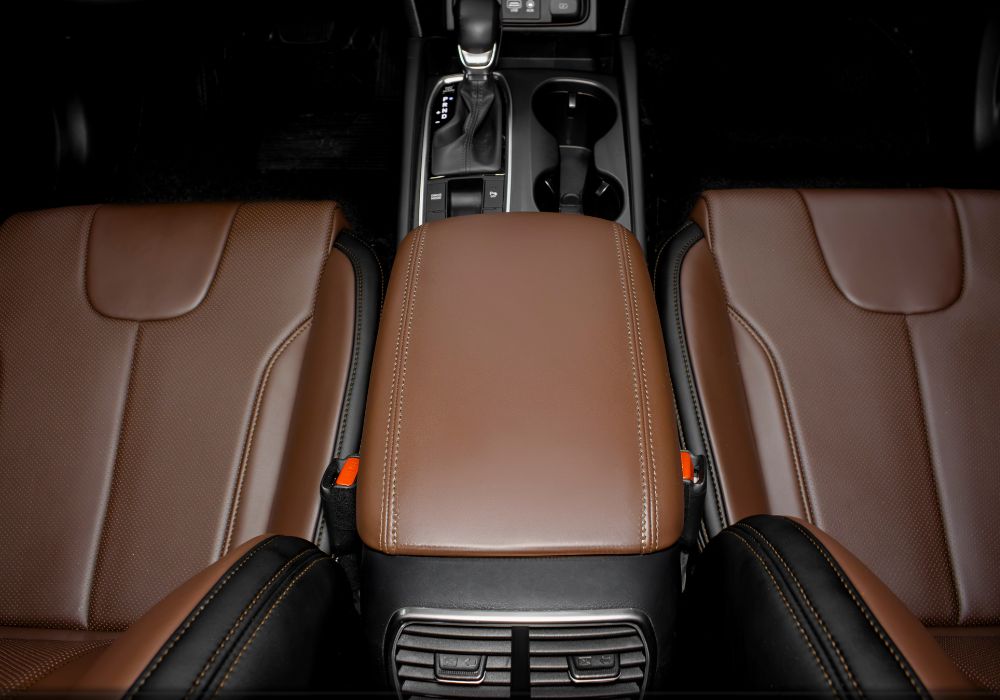 Đổi màu/bọc da yên ngựa xe