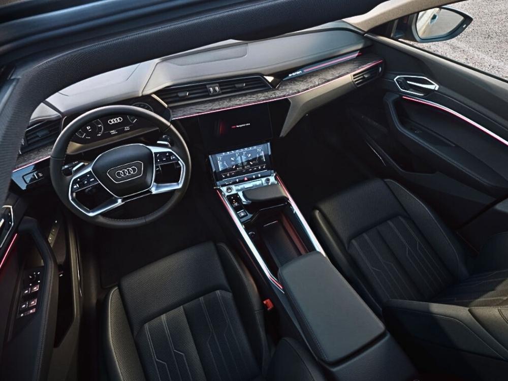 Đổi màu nội thất Audi