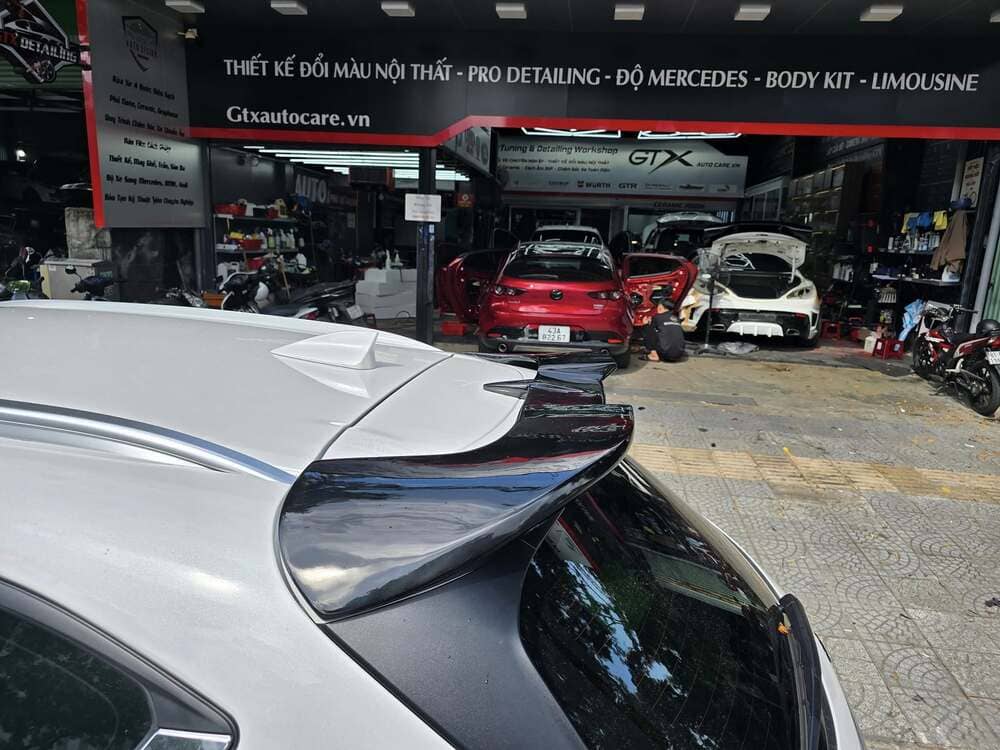 Đuôi gió thể thao cho Mazda CX5