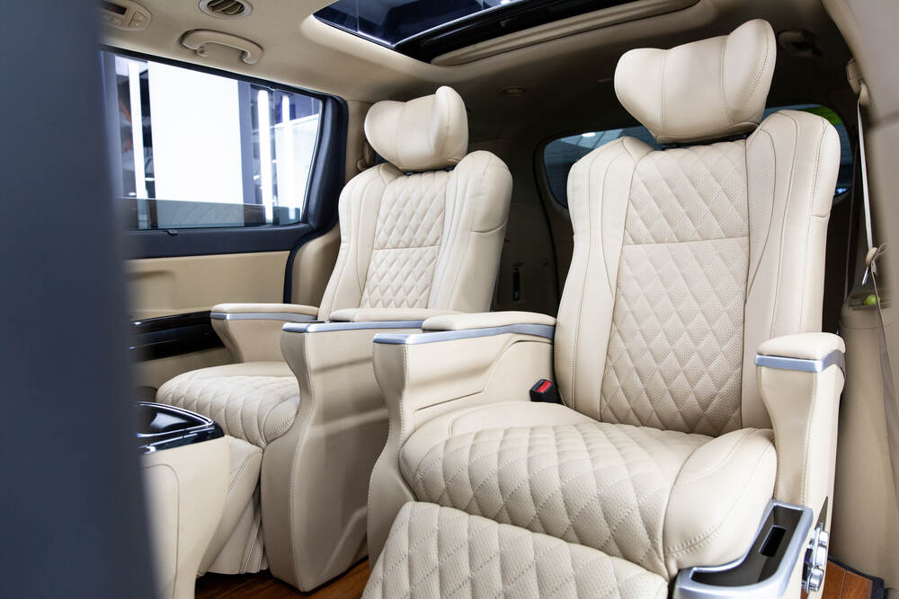 Độ ghế Limousine cho ô tô 
