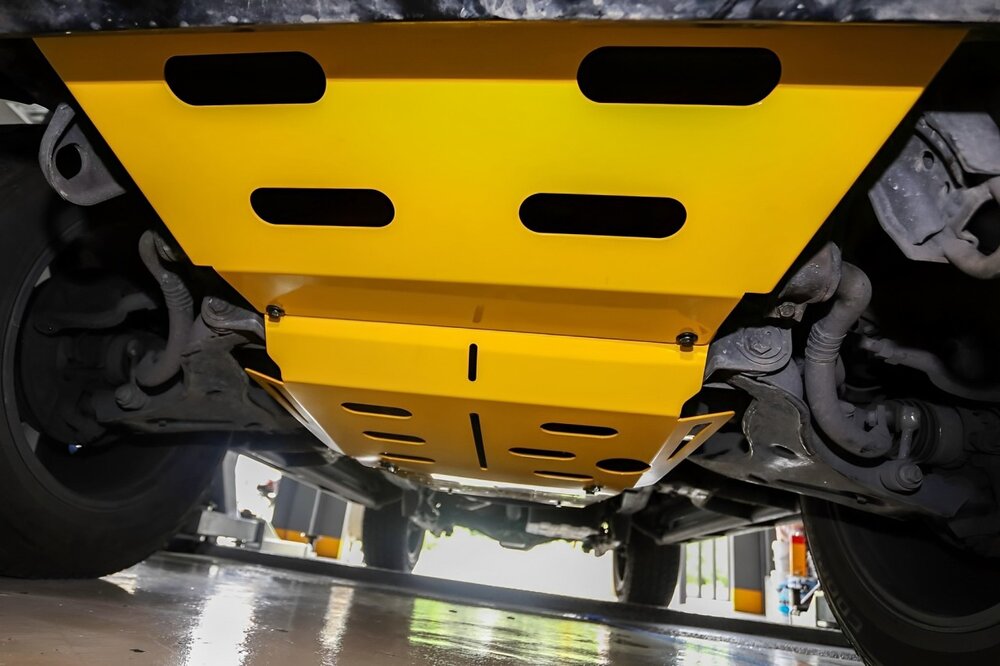 giáp gầm ô tô ford ranger