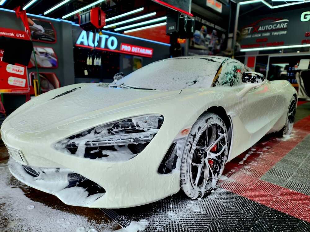 Trung tâm chăm sóc và độ xe GTX Auto Care