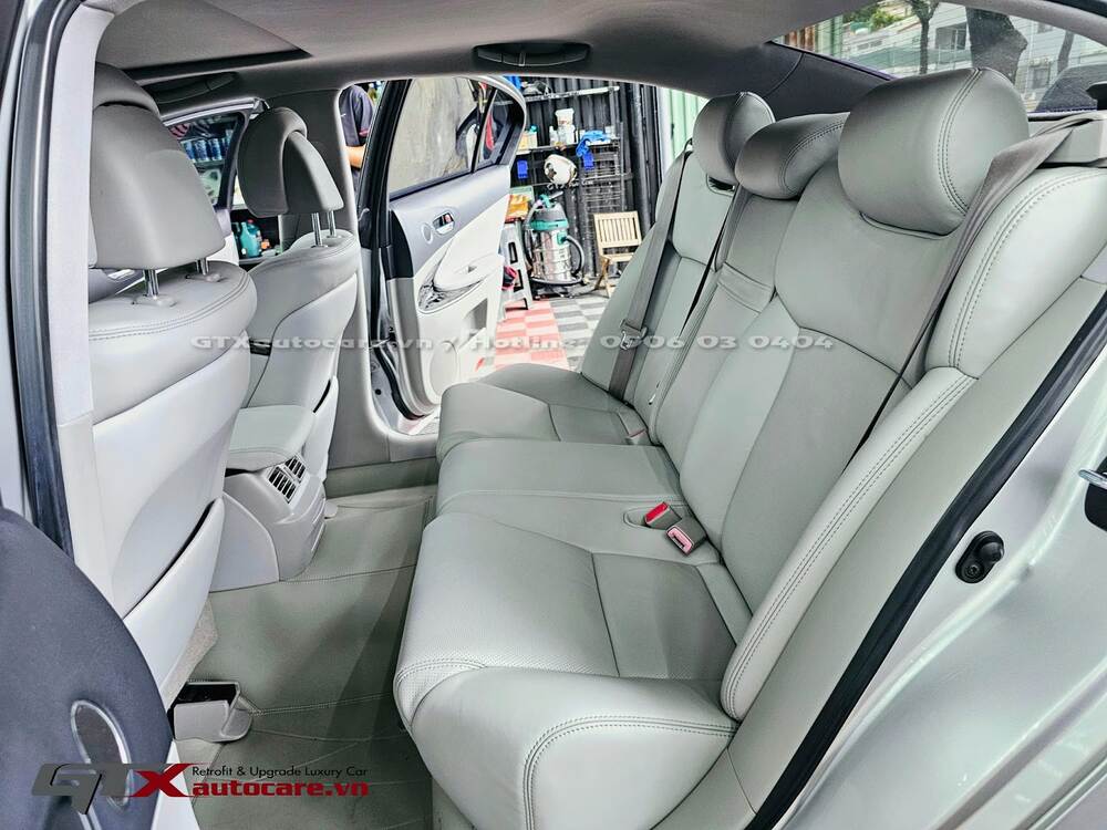 Gói đổi màu nội thất Lexus 570 mang lại cảm giác mới lạ
