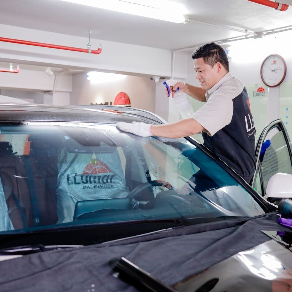 Gói phim cách nhiệt LLumar Deluxe 