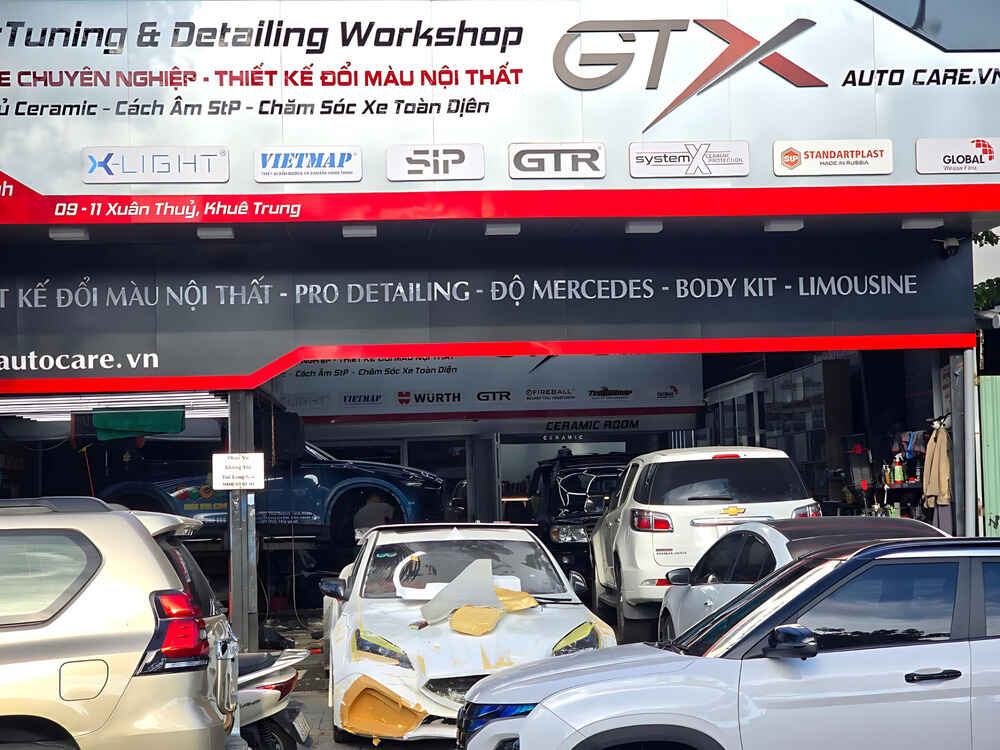 GTX Auto Care - trung tâm sơn đổi màu nội thất ô tô 