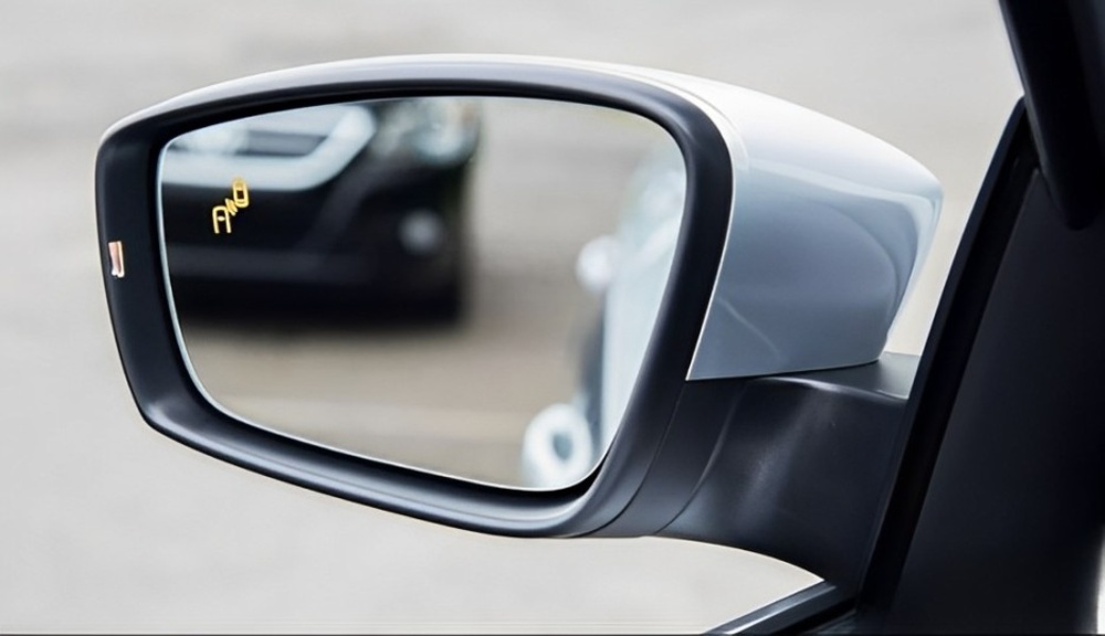 Hệ thống cảnh báo trên gương chiếu hậu