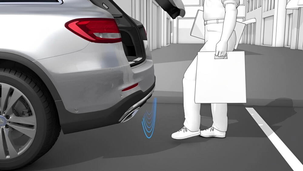 Hệ thống Hands free Mercedes