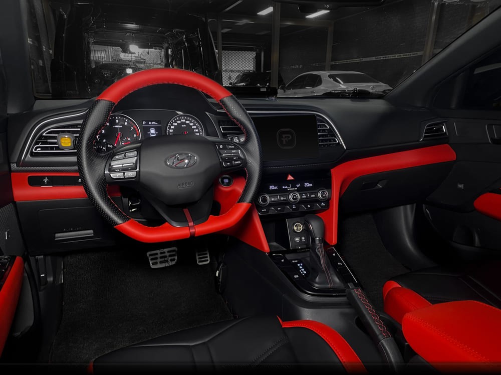 Hình ảnh đổi màu nội thất Hyundai Elantra