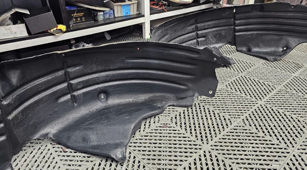 Hóa nhựa lòng vè tại GTX Auto Care