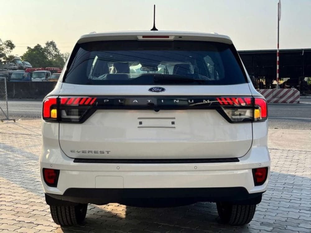 Kinh nghiệm chọn đèn hậu Ford Everest