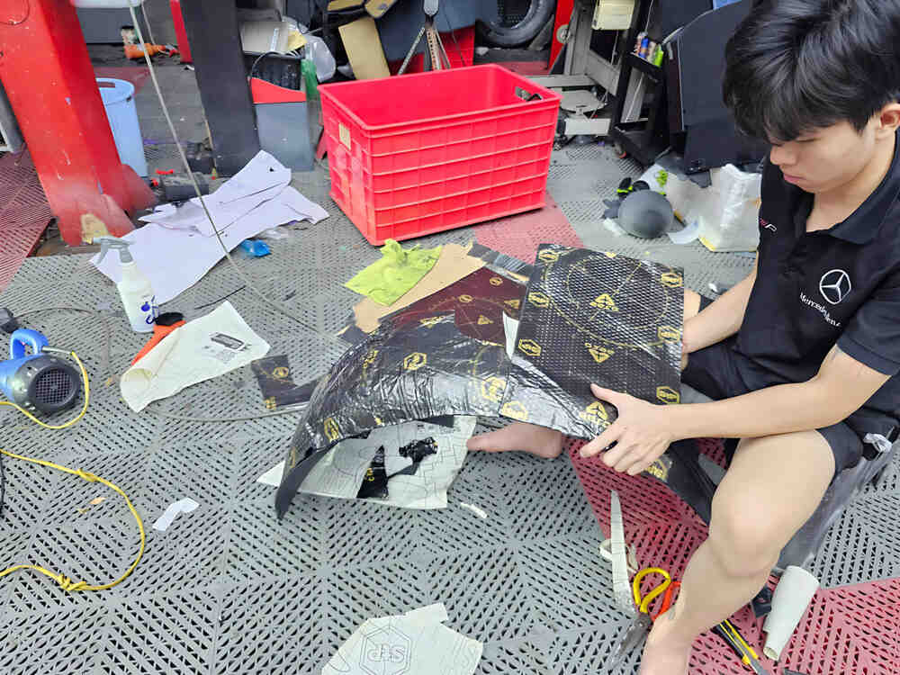 Lắp đặt cách âm tại GTX Auto Care