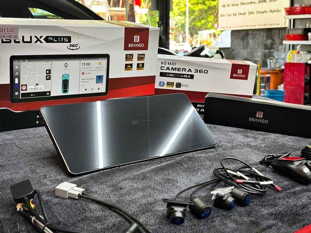 Lắp đặt màn hình Android Bravigo tại GTX Auto Care