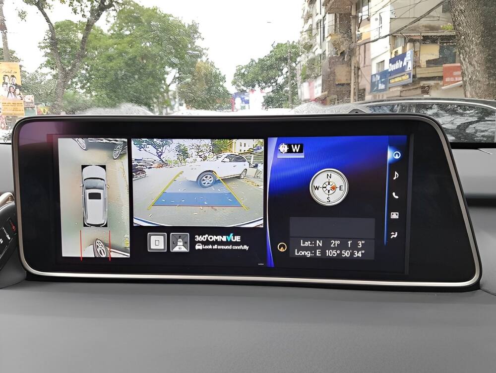 Lexus 360 camera