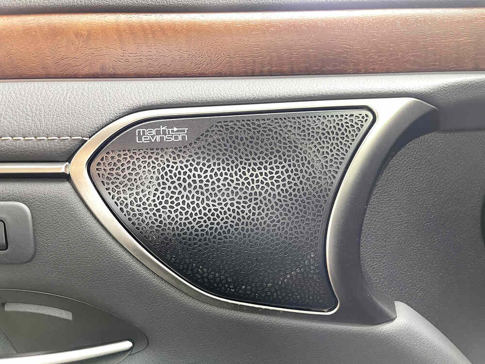 Loa Mark Levison Lexus