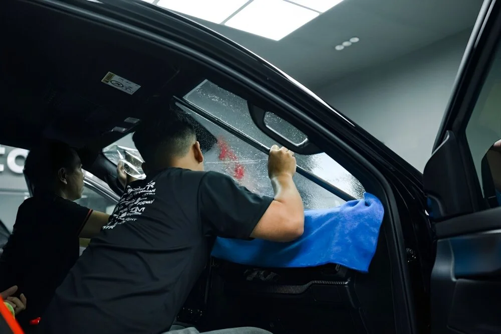 Các lợi ích khi dán phim cách nhiệt ô tô Hàn Quốc