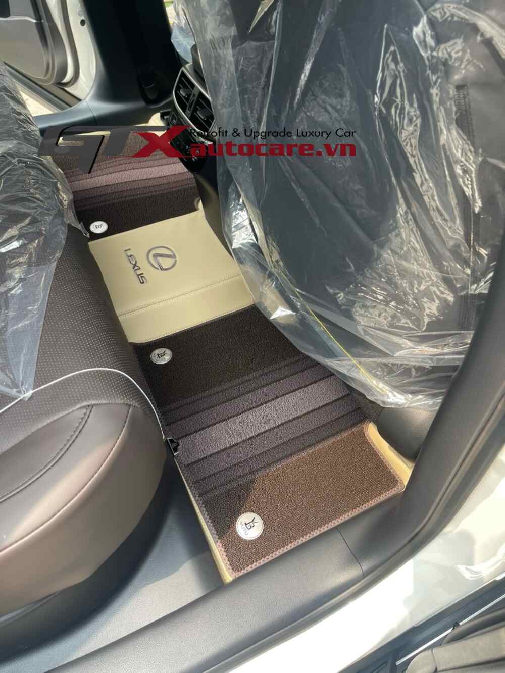 Thảm lót sàn da Lexus