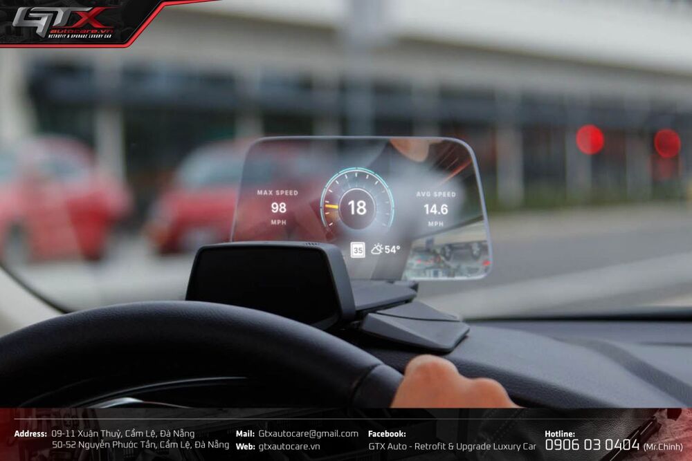 Màn hình HUD giúp người lái thuận tiện hơn trong nhiều tình huống