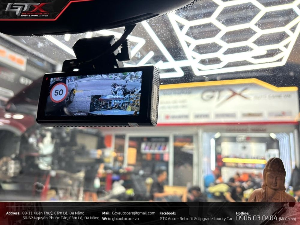 Màn hình quan sát camera hành trình Vietmap