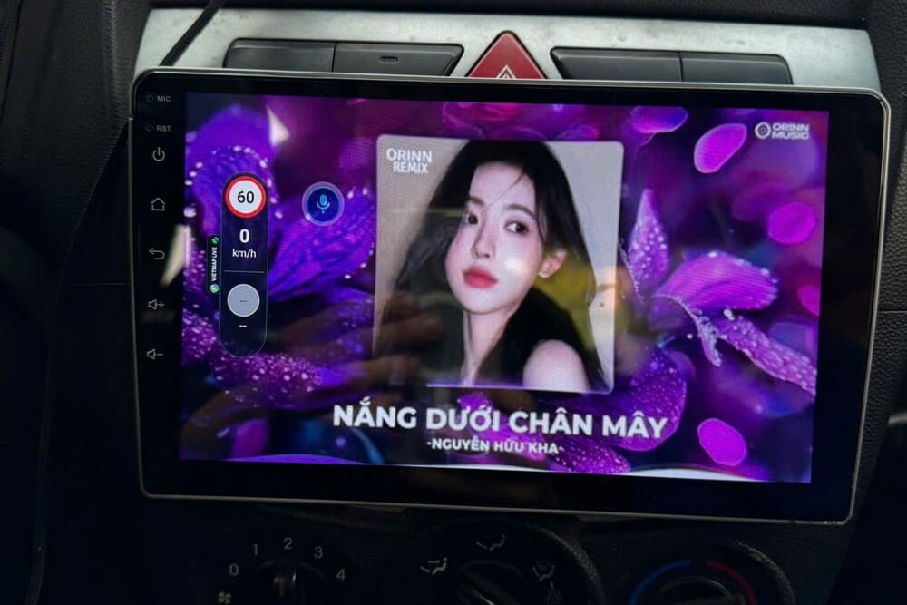 Màn hình Teyes cao cấp, hiệu năng mạnh mẽ