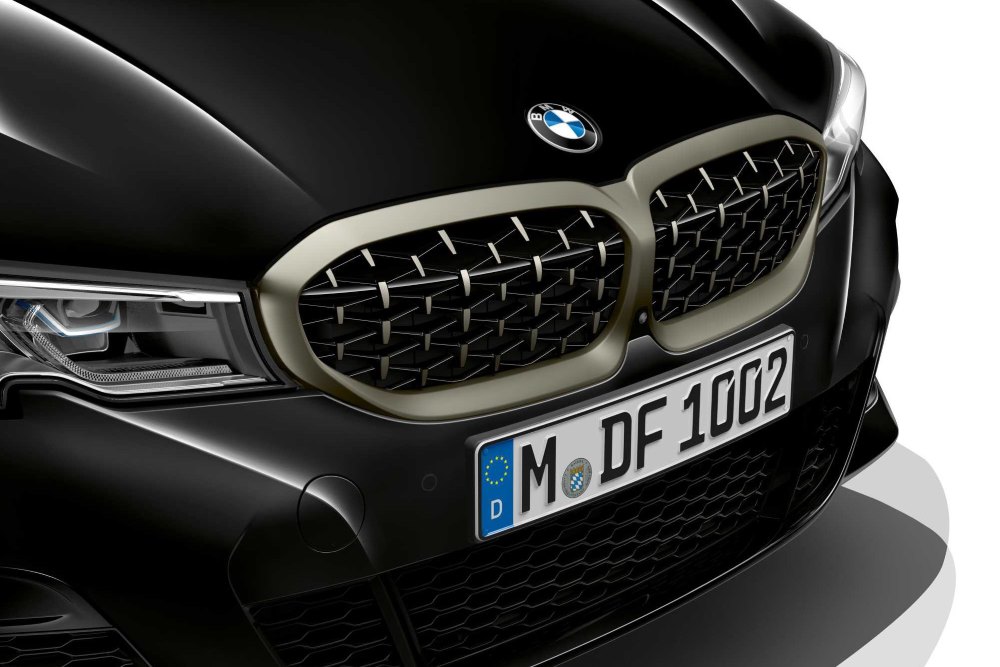 Mặt ca lăng BMW