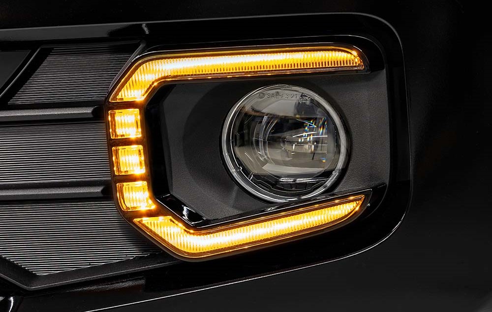 Mặt dưỡng đèn gầm ô tô