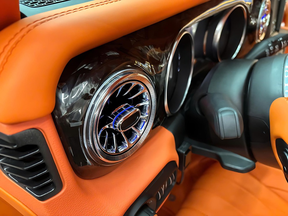 Nâng cấp cửa gió điều hòa cho xe Jeep Wrangler