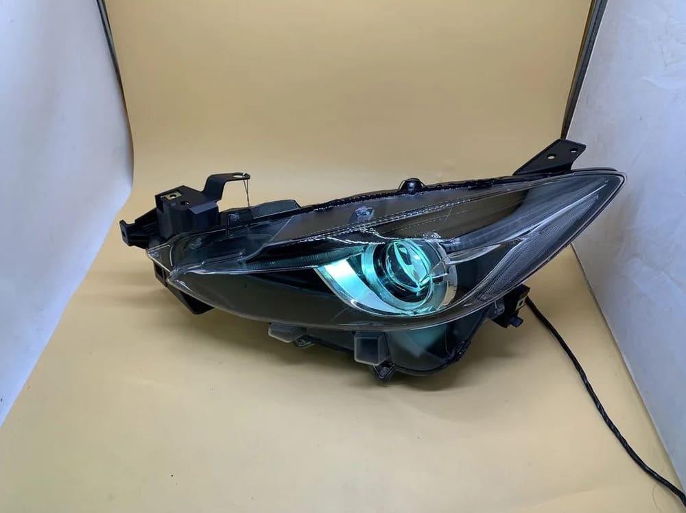 Nâng cấp đèn pha Mazda 3 2.0