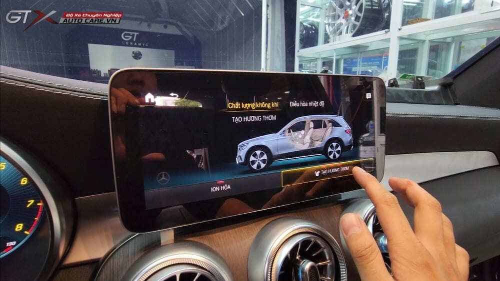 Nâng cấp màn hình Digital Mercedes giúp nâng tầm xế yêu