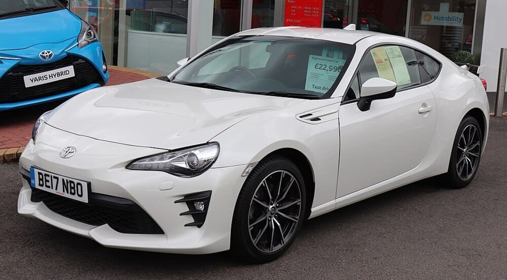 Nâng cấp ngoại hình với Toyota 86 body kit cho xế yêu 