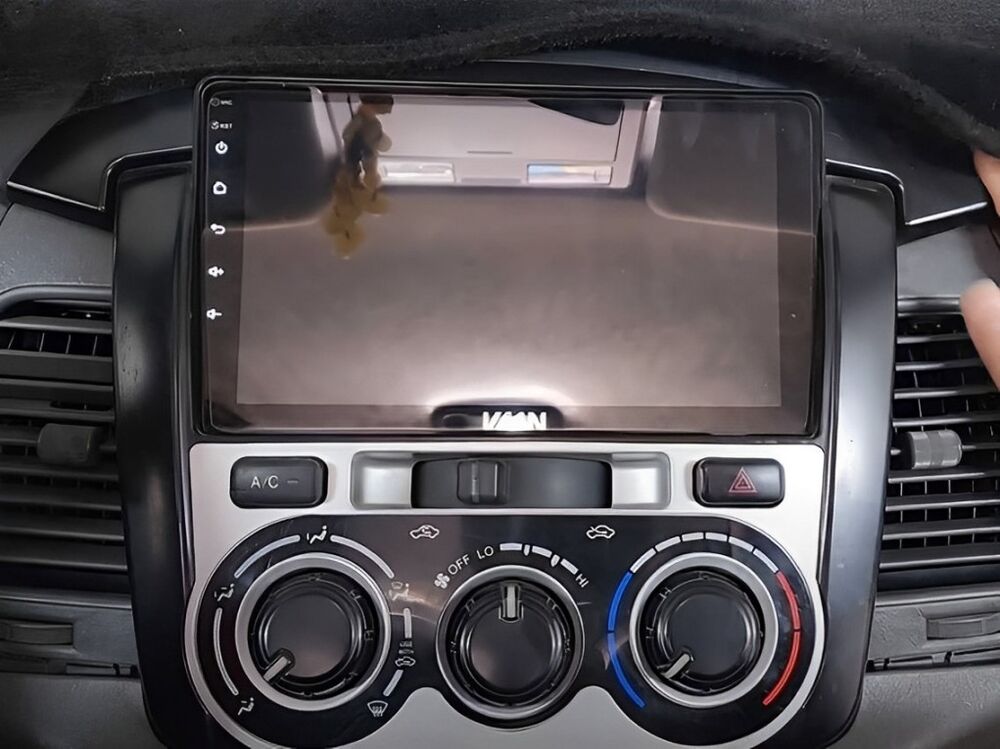 Nên lắp đặt màn hình VMN uy tín ở GTX Auto Care