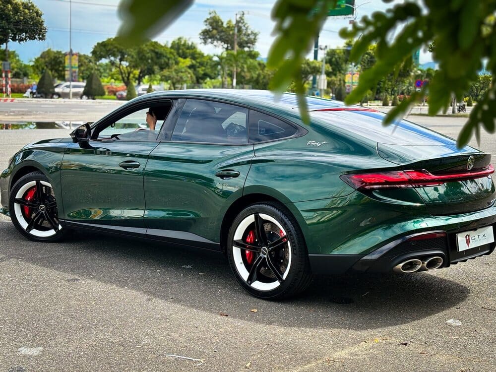 Ngoại hình của MG7 sắc nét từng chi tiết