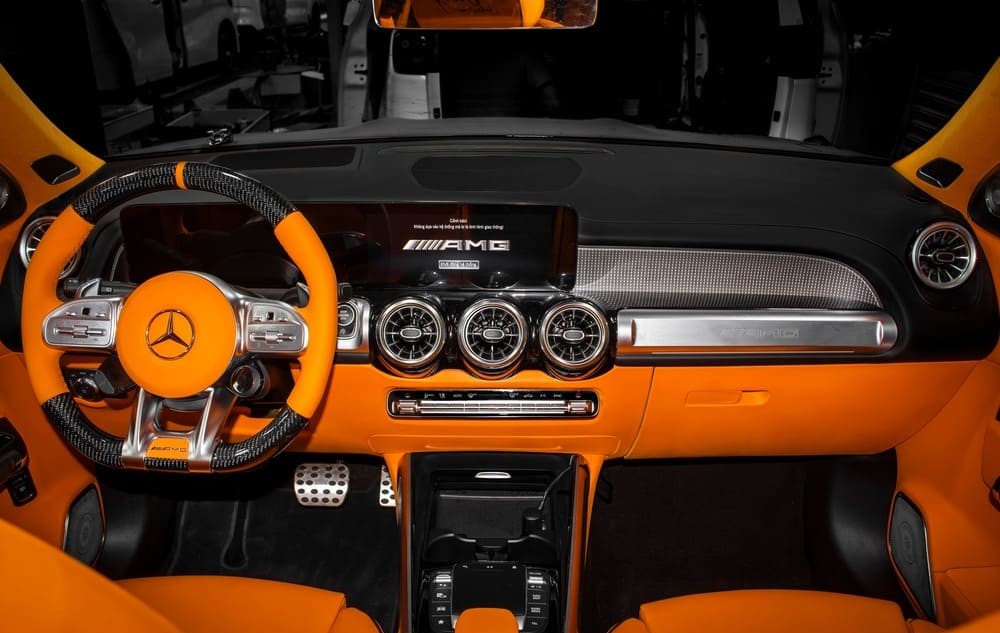 Nội thất của Mercedes luôn sang trọng và tinh tế