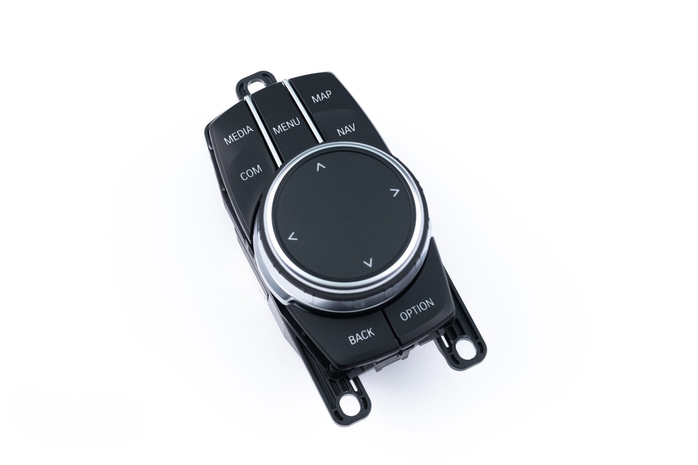 Núm xoay pha lê BMW chính hãng