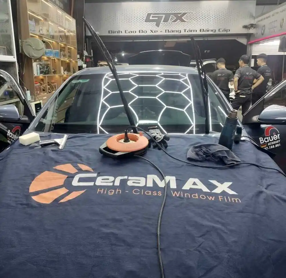 Phim cách nhiệt ô tô CeraMAX do tập đoàn NDFOS phát triển