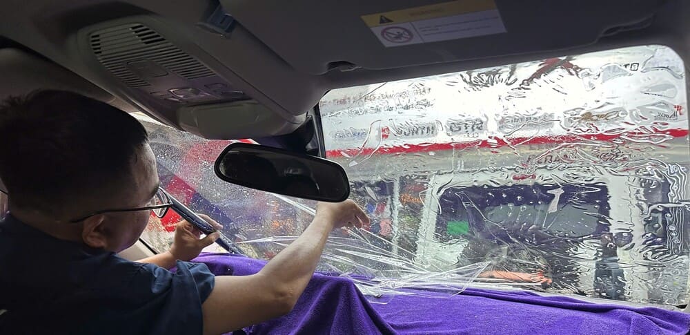 Phim cách nhiệt cho Limo Green