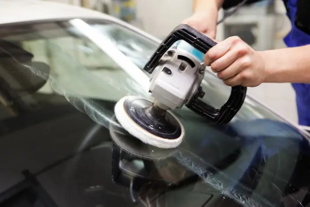 Phủ nano kính ô tô