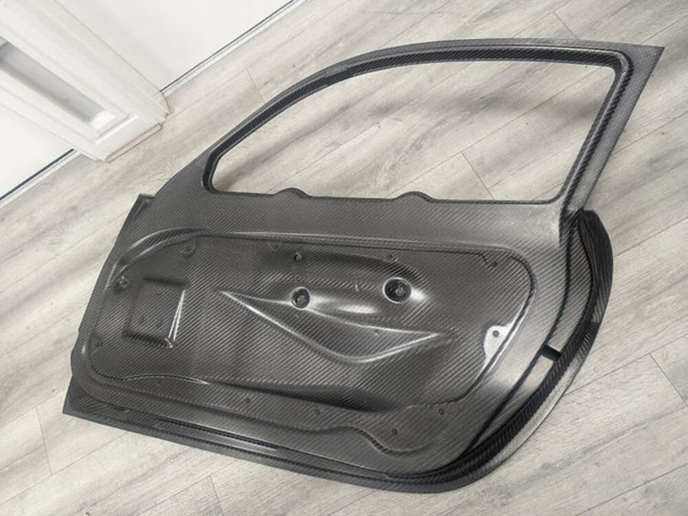 Porsche Cayman 981 cửa sợi Carbon