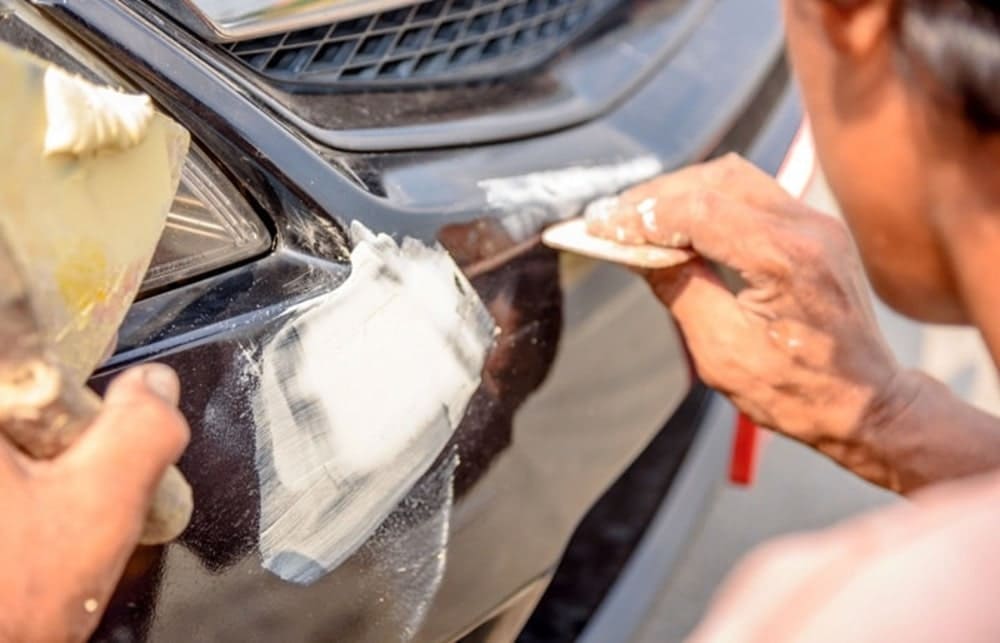 Sơn dặm, xoá xước cho xe ô tô