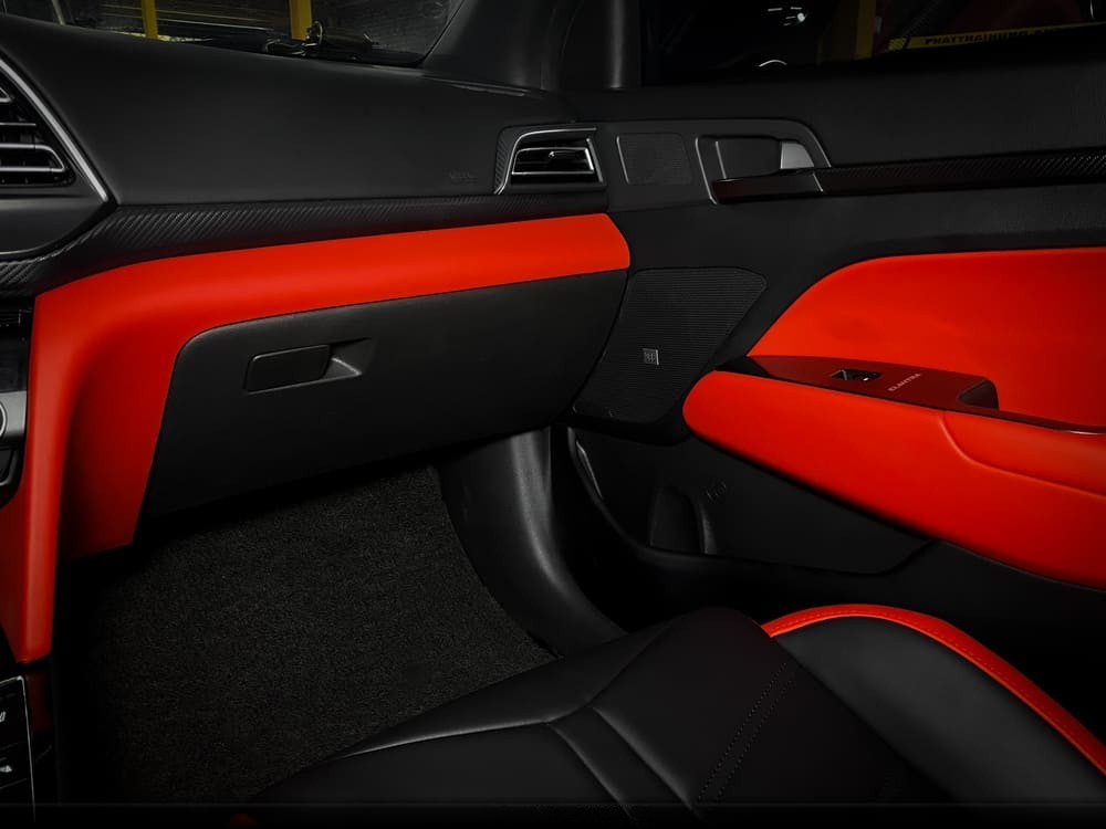 Sơn đổi màu các chi tiết nhựa