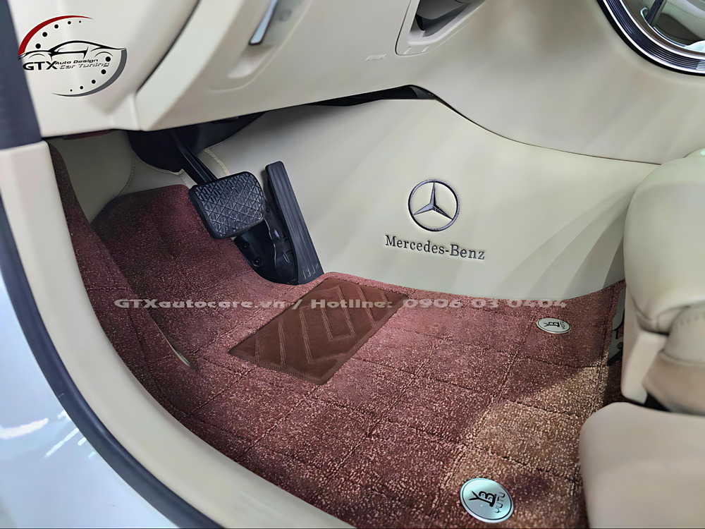 Thảm lót bảo vệ sàn xe