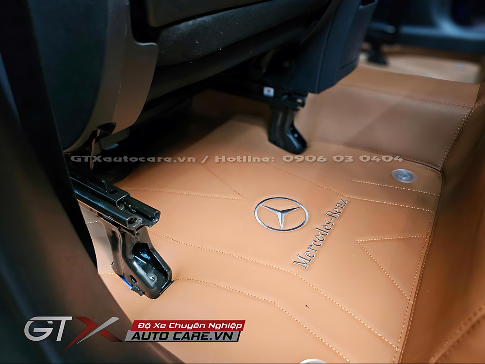 Thảm lót giúp tăng tuổi thọ cho sàn xe 